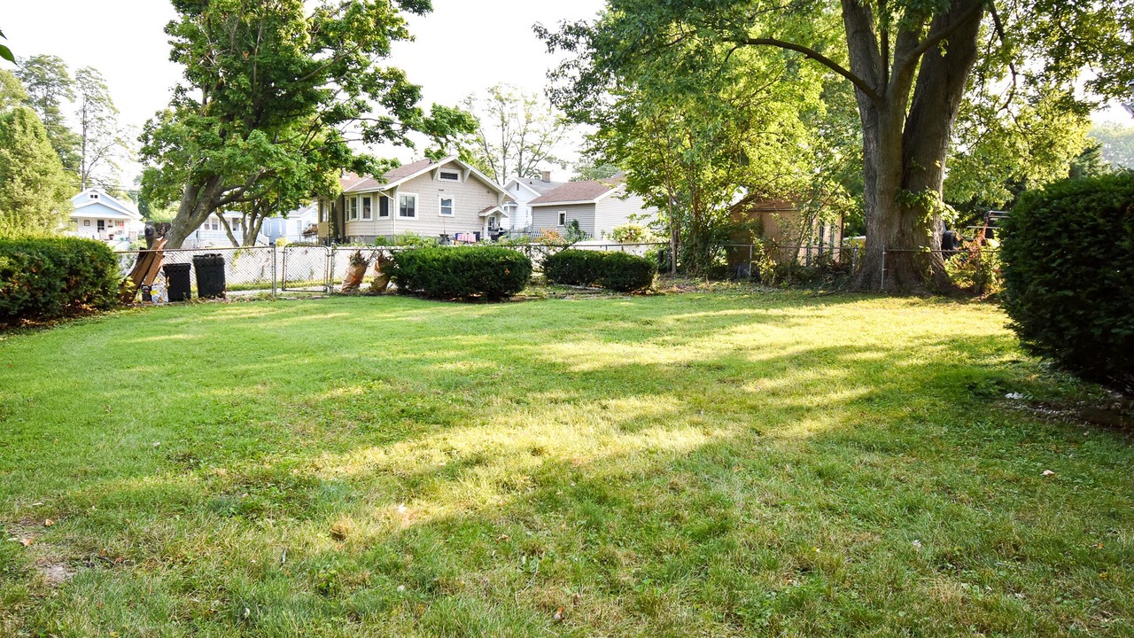 Photo of Outdoor in Peoria Heights