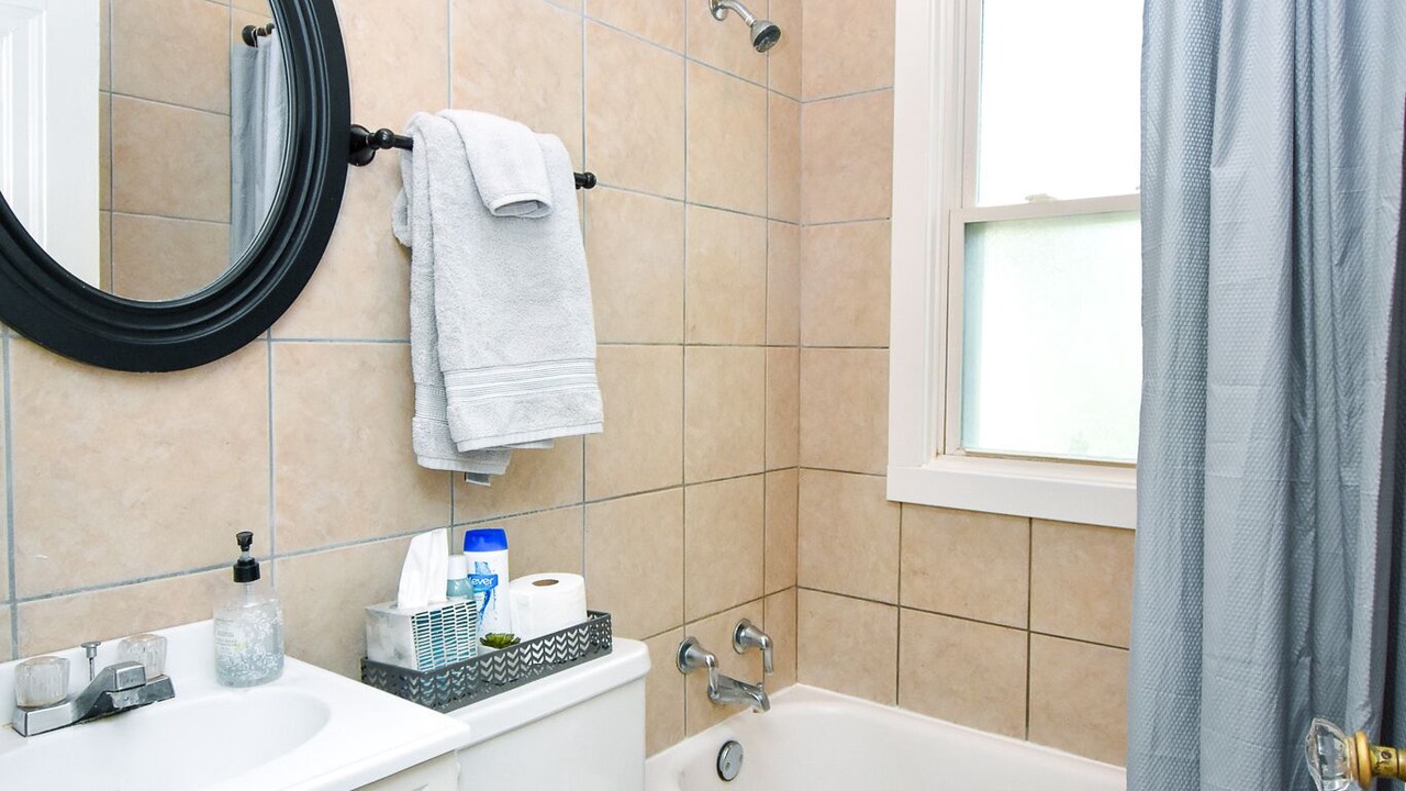Photo of Bathroom in Peoria Heights