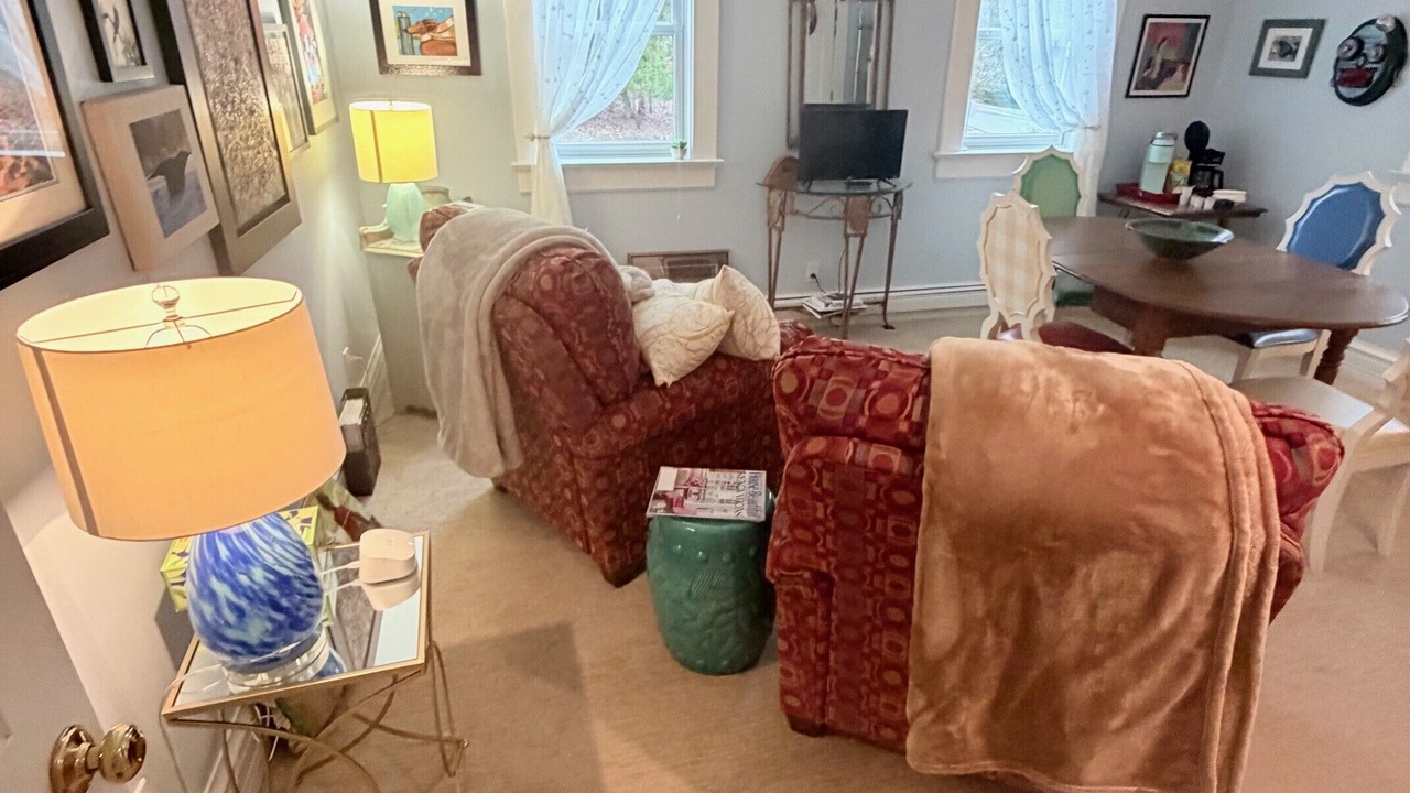 Photo of Livingroom in Lake Ann