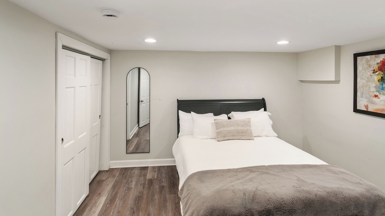 Photo of Bedroom in Libertyville