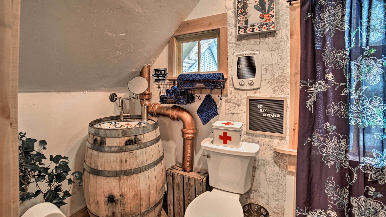 Photo of Bathroom in Sturgeon Bay