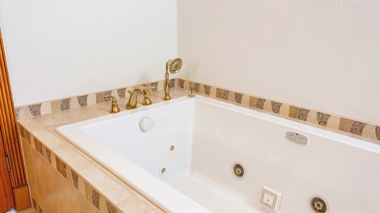 Photo of Bathroom in Baileys Harbor