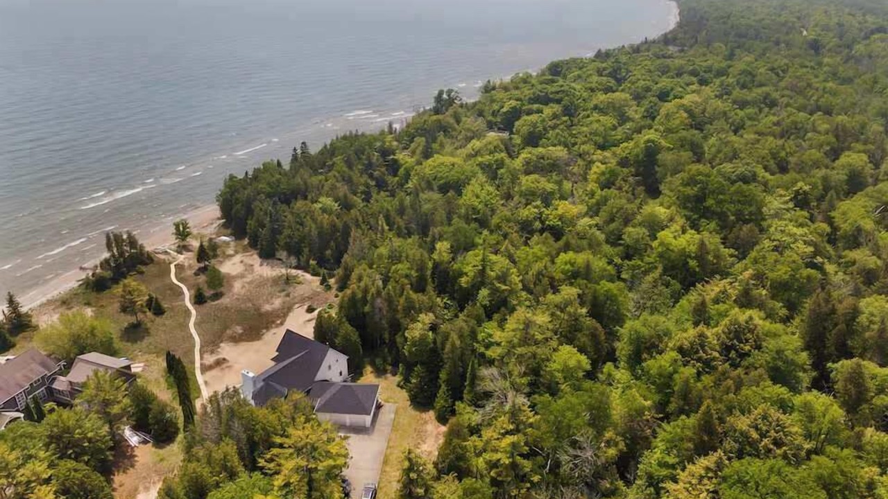 Photo of Outdoor in Baileys Harbor