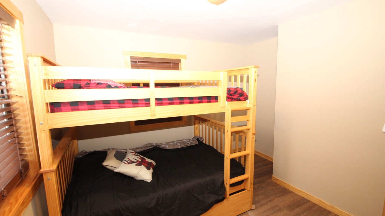 Photo of Bedroom in Elcho