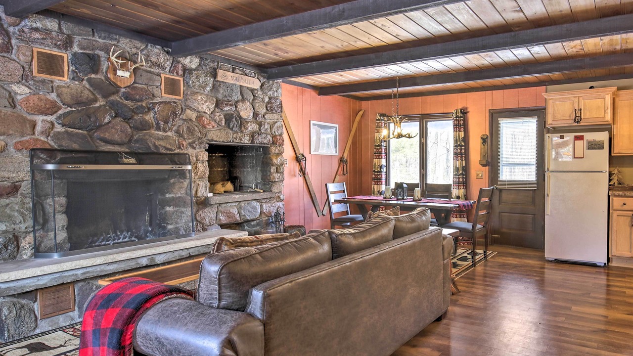 Photo of Livingroom in Bessemer