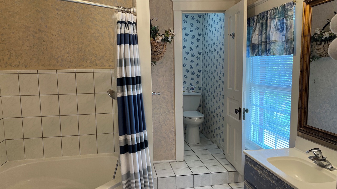 Photo of Bathroom in Lake Geneva