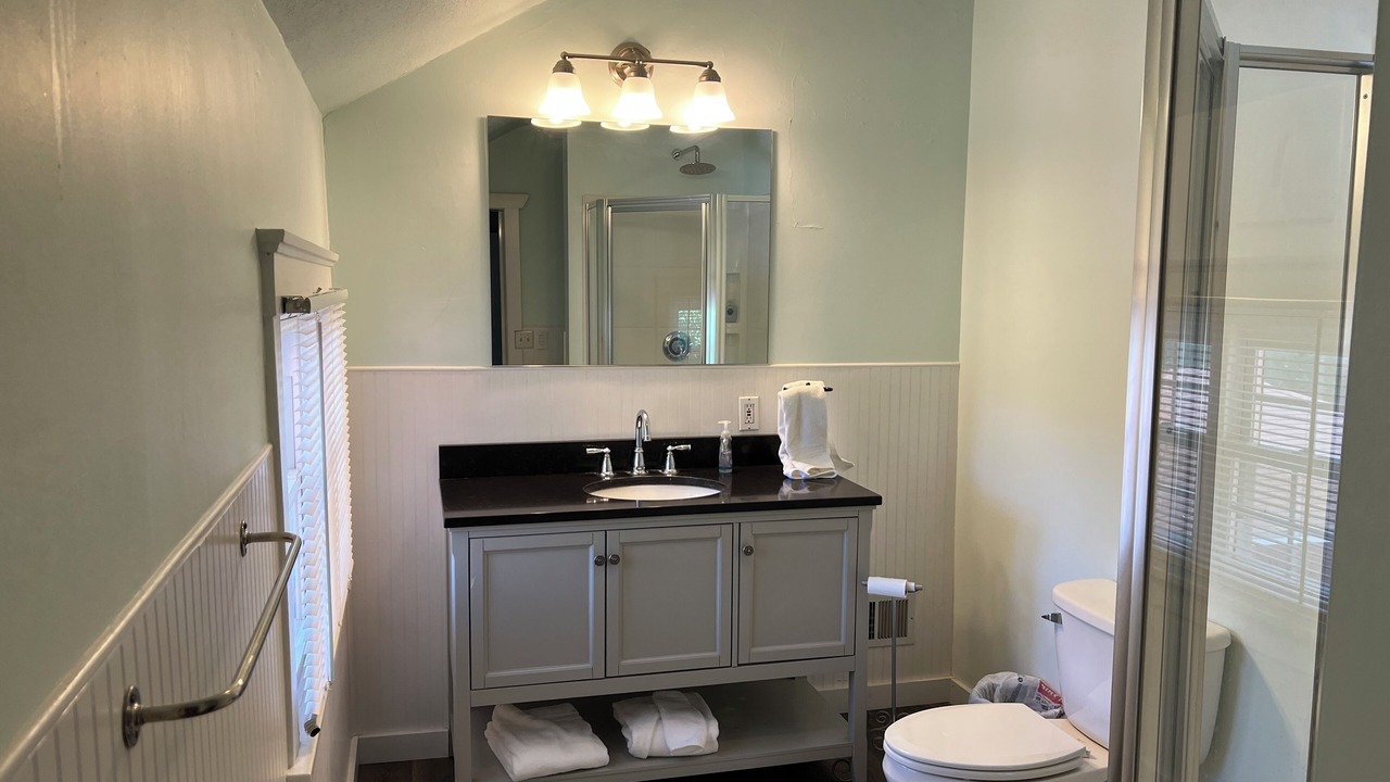 Photo of Bathroom in Lake Geneva