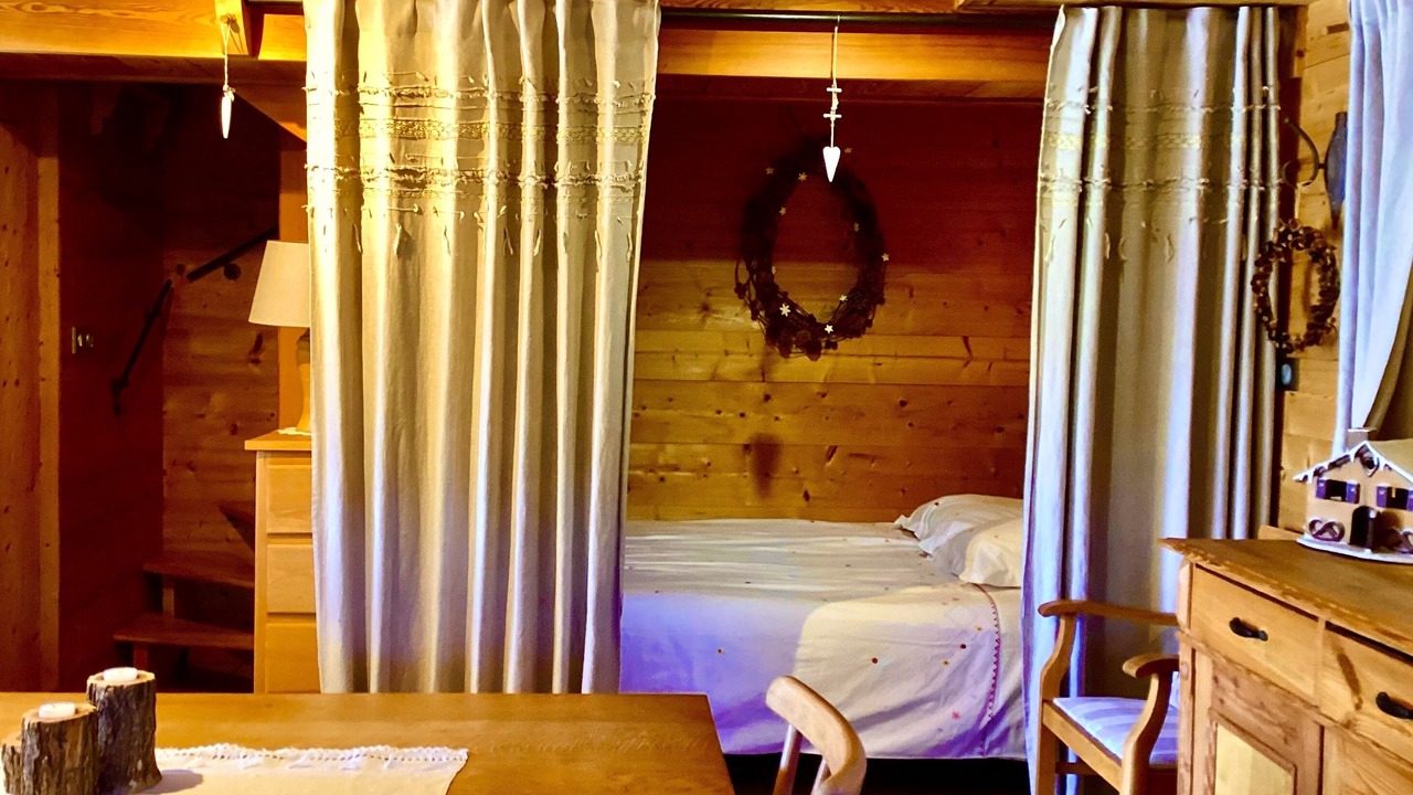 Photo of Bedroom in Osenbach