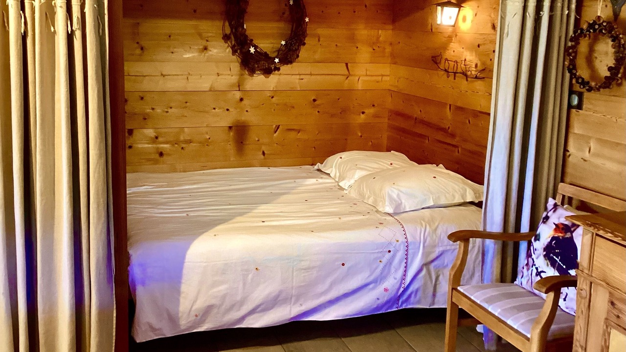 Photo of Bedroom in Osenbach
