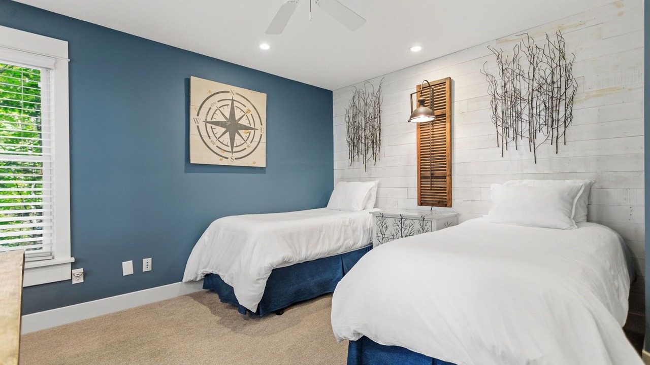 Photo of Bedroom in Macatawa