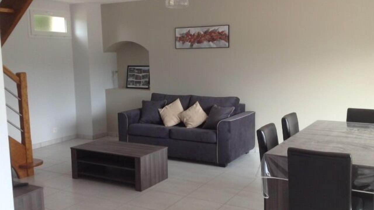 Photo of Livingroom in Saint-Romain-sur-Cher