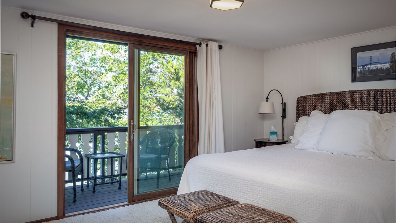 Photo of Bedroom in Harbor Springs