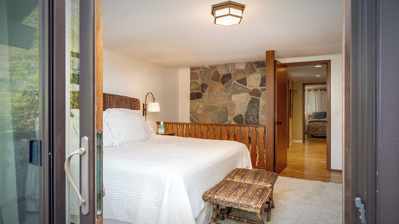 Photo of Bedroom in Harbor Springs