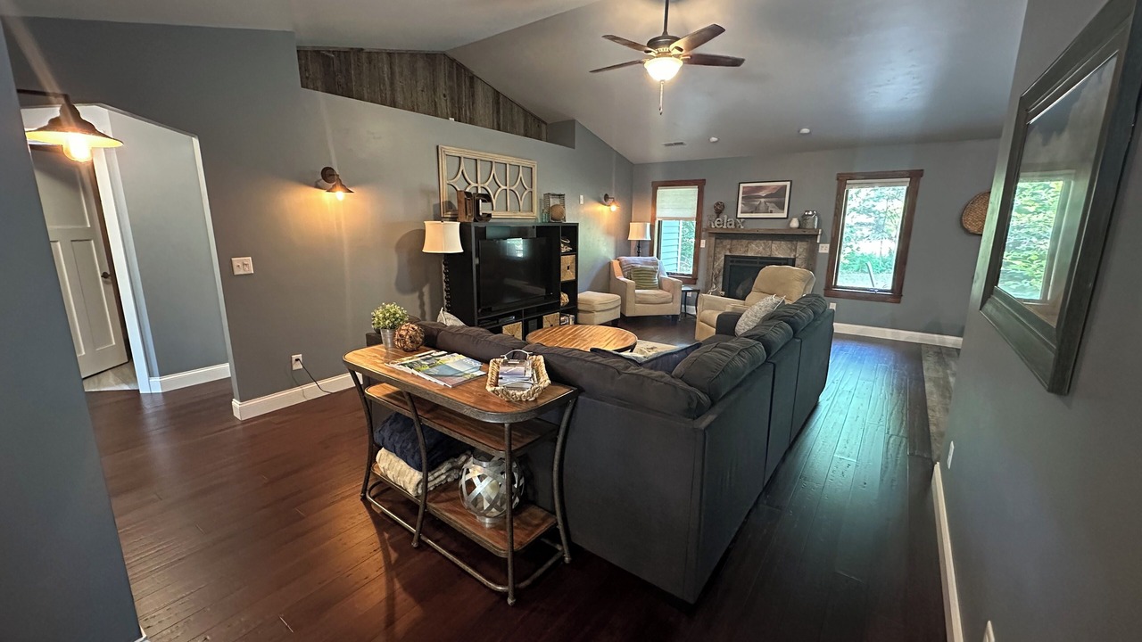 Photo of Livingroom in Fish Creek