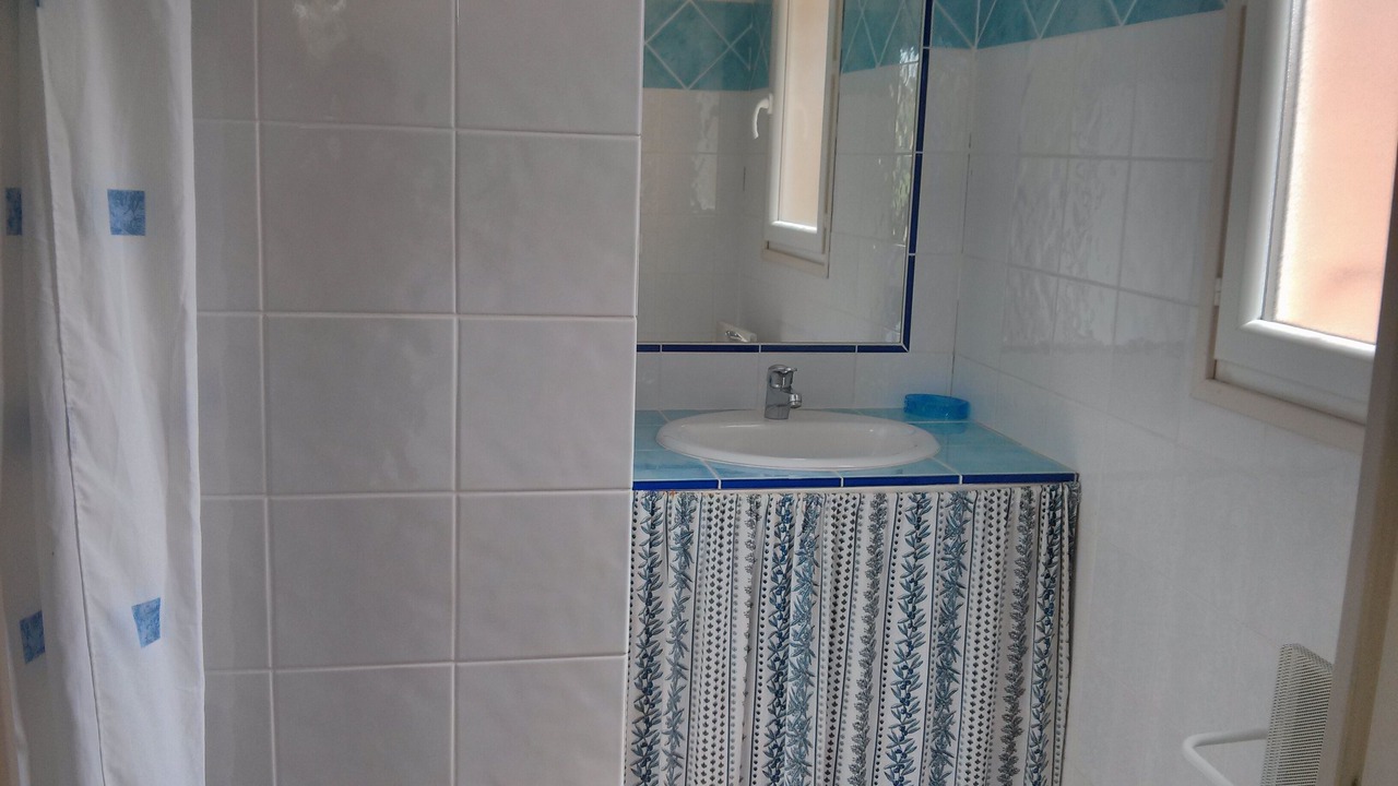 Photo of Bathroom in Lorgues