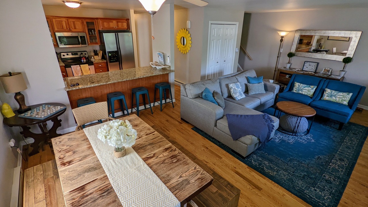 Photo of Bedroom in Lake Geneva