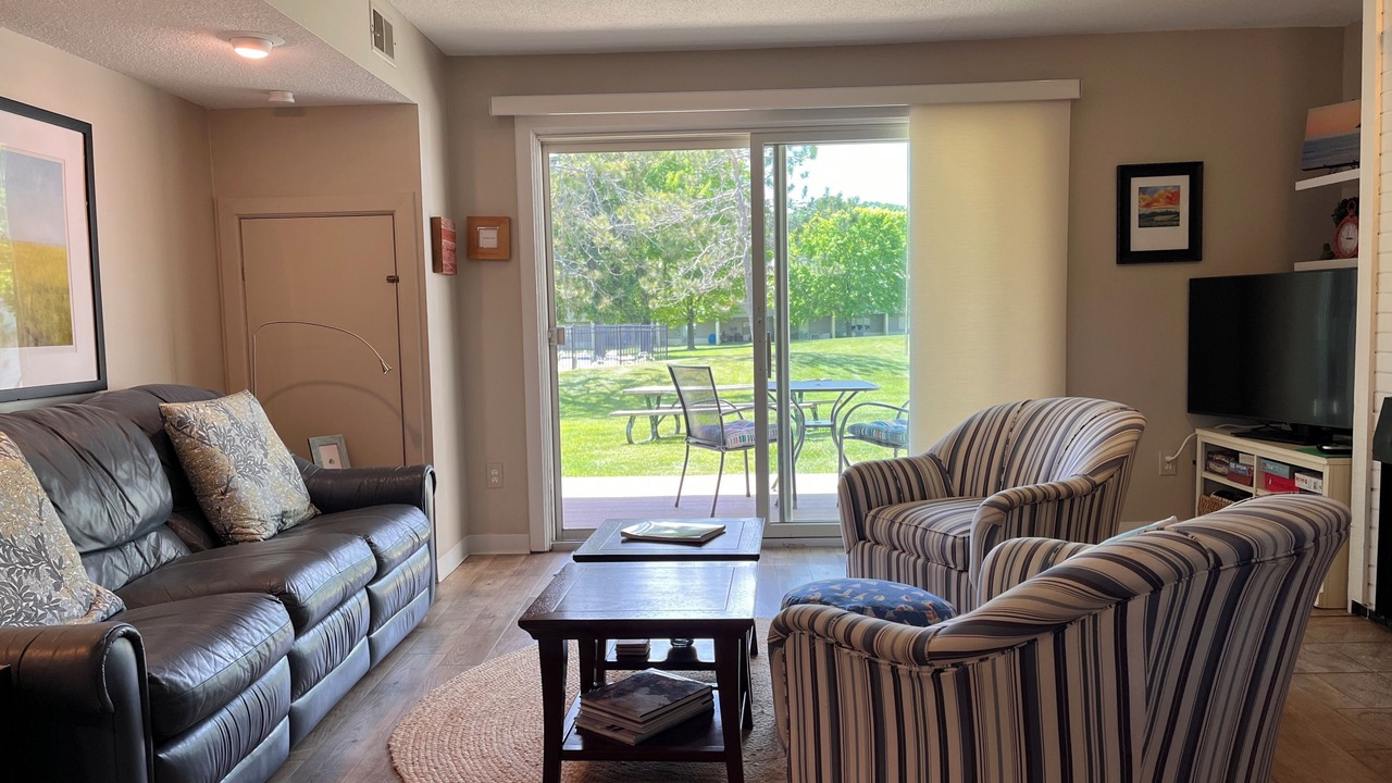 Photo of Livingroom in Cedar