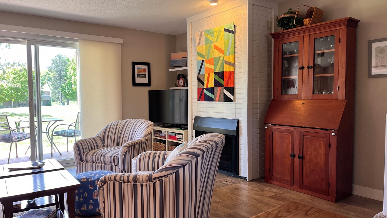 Photo of Livingroom in Cedar
