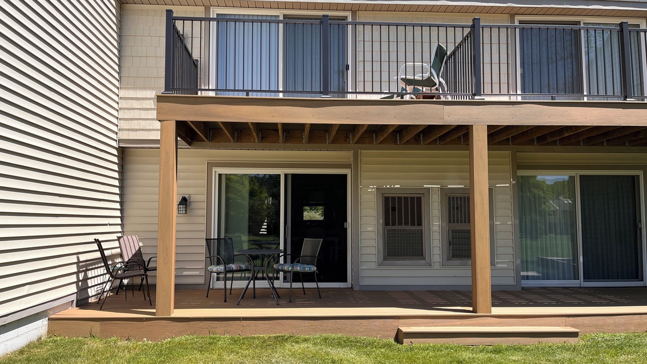 Photo of Outdoor in Cedar