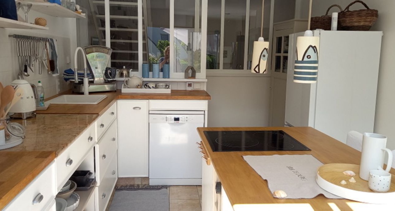 Photo of Kitchen in Loctudy