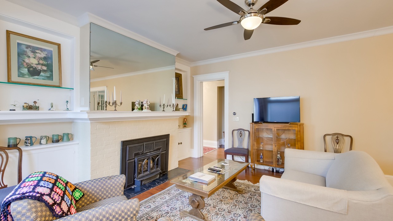 Photo of Livingroom in Sheboygan