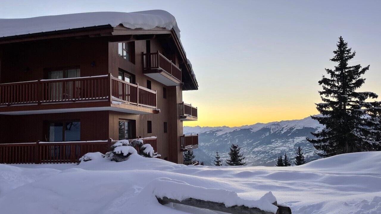 Photo of Outdoor in Arc-1800