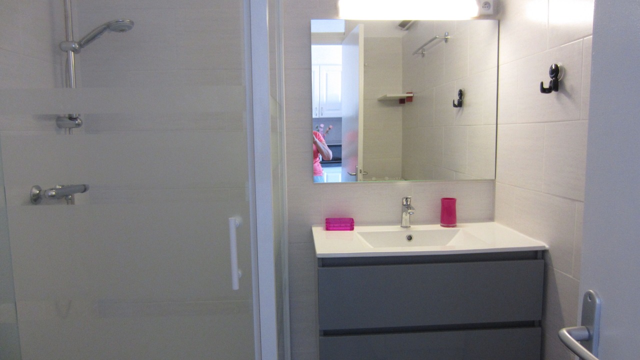 Photo of Bathroom in Port-la-Nouvelle