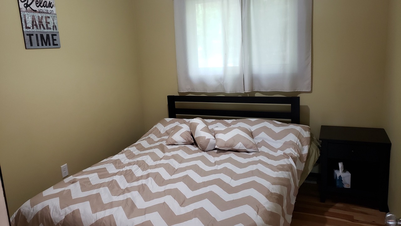 Photo of Bedroom in Mayfield
