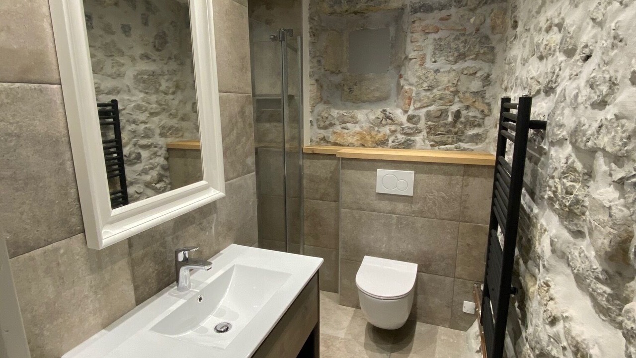 Photo of Bathroom in Talloires-Montmin