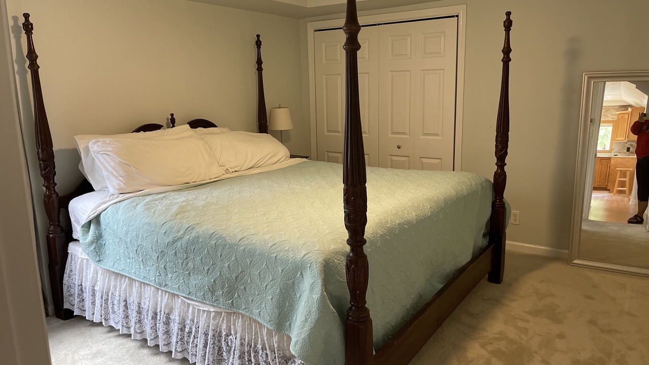 Photo of Bedroom in South Haven