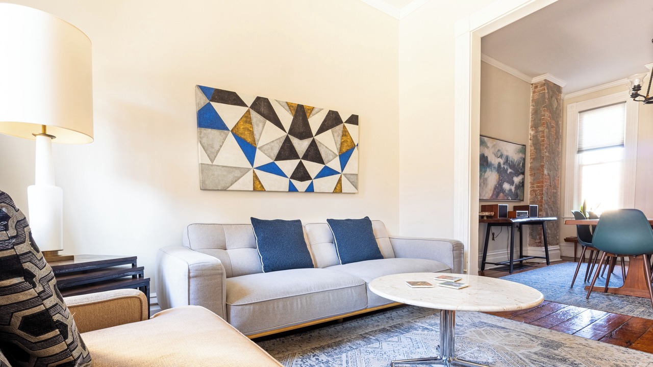Photo of Livingroom in Downtown Dubuque