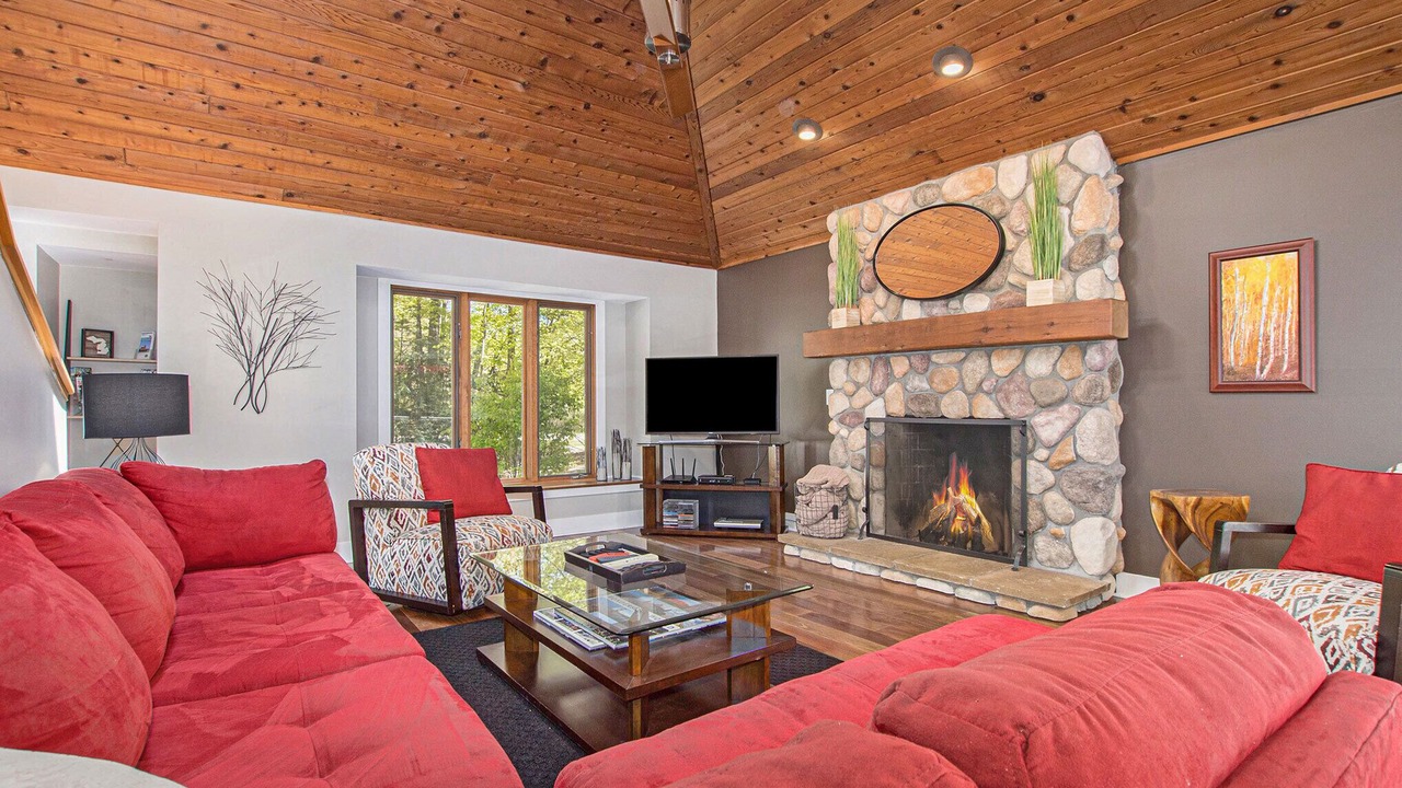 Photo of Bedroom in Macatawa