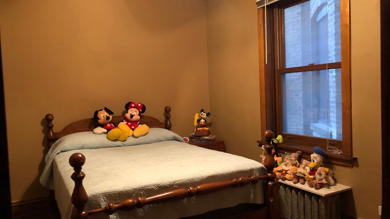Photo of Bedroom in Lakeview