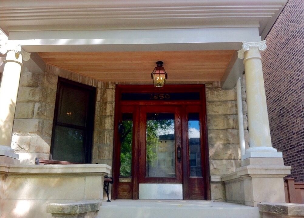 Photo of Outdoor in Lakeview