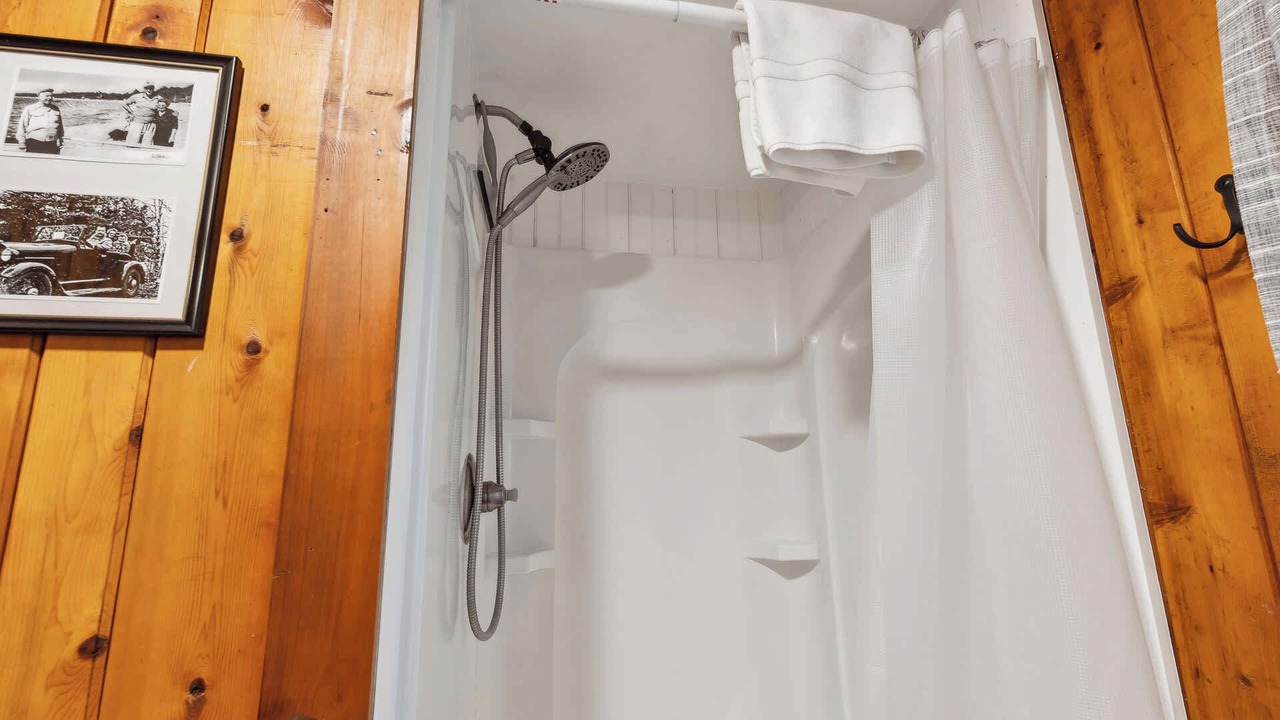 Photo of Bathroom in Sturgeon Bay