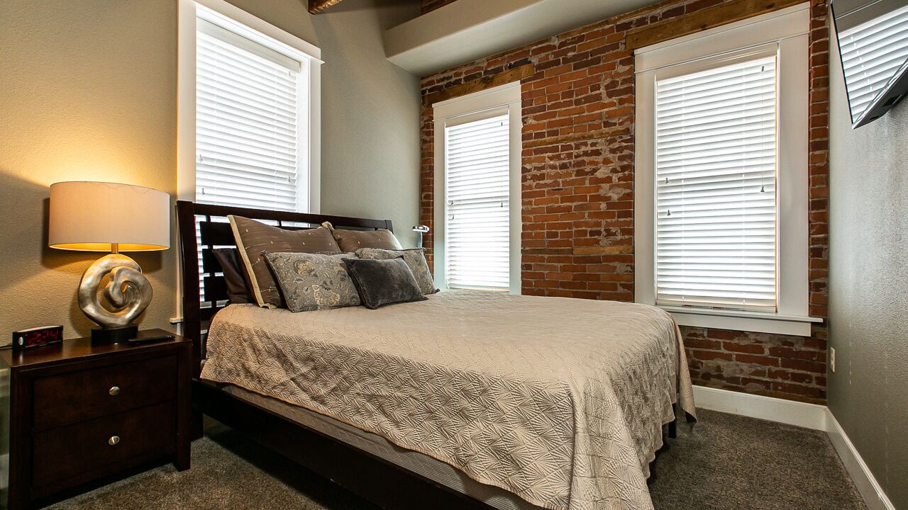 Photo of Bedroom in Dubuque
