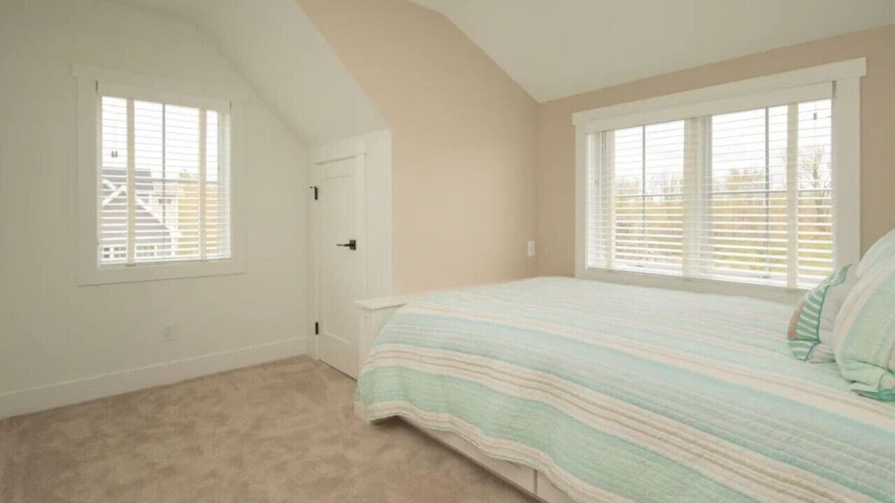 Photo of Bedroom in Miami Park