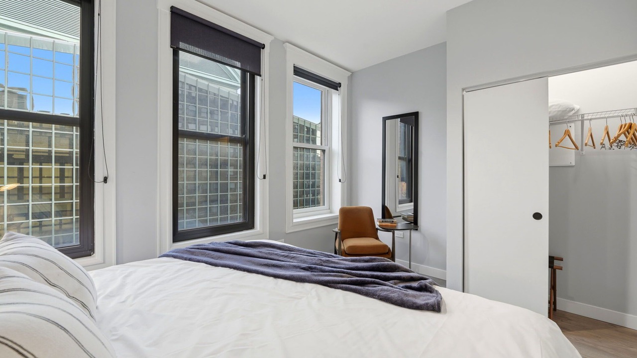 Photo of Bedroom in The Loop