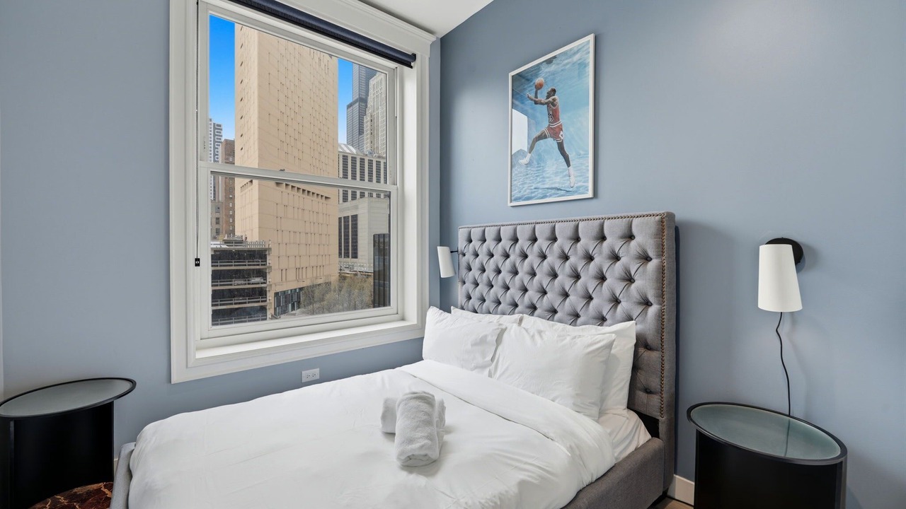 Photo of Bedroom in The Loop