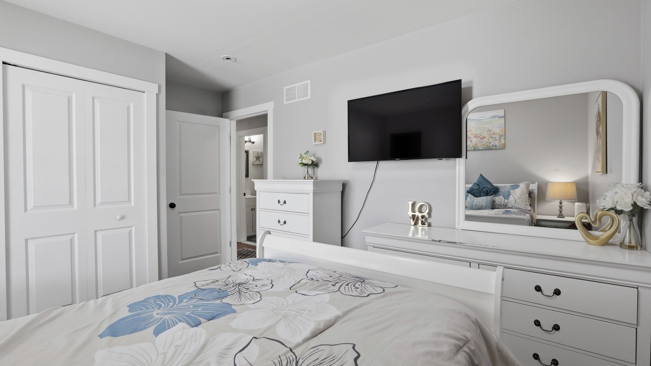 Photo of Bedroom in Madison Heights