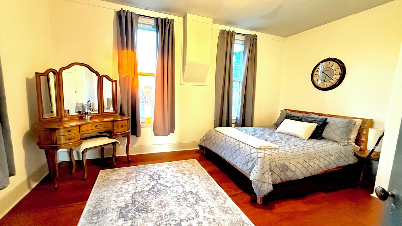 Photo of Bedroom in Talbot