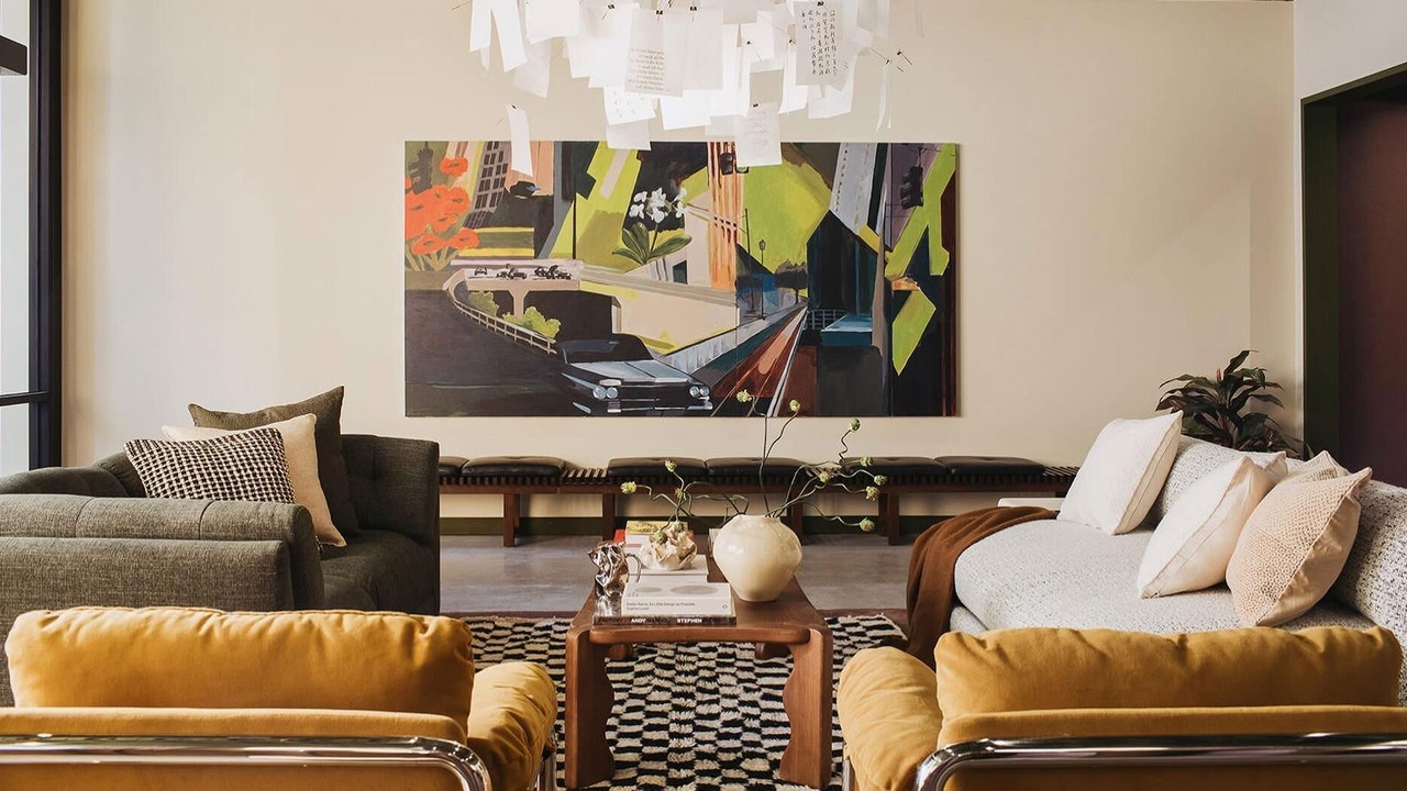 Photo of Livingroom in River North