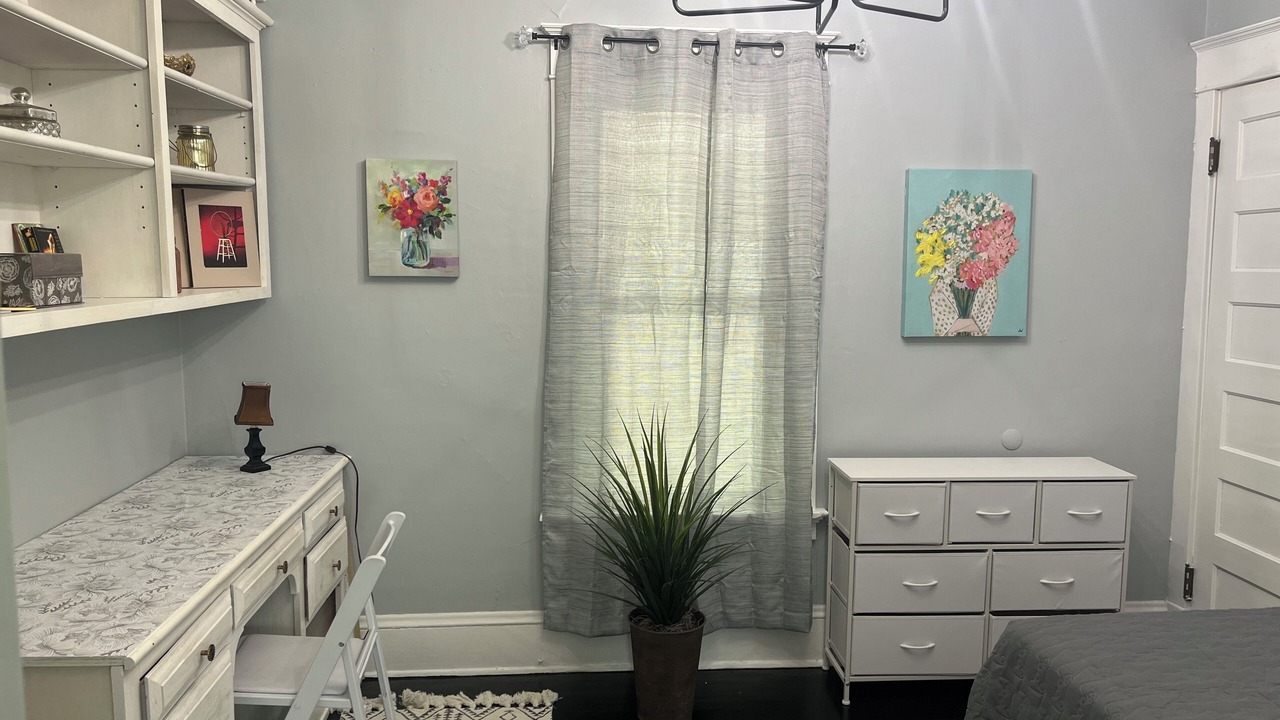 Photo of Bedroom in Riverwest