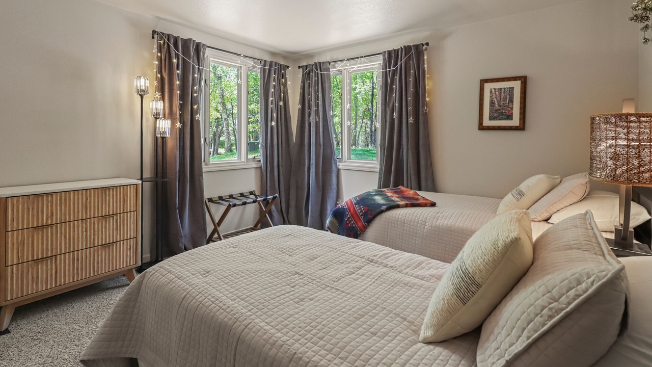 Photo of Bedroom in Boulder Junction