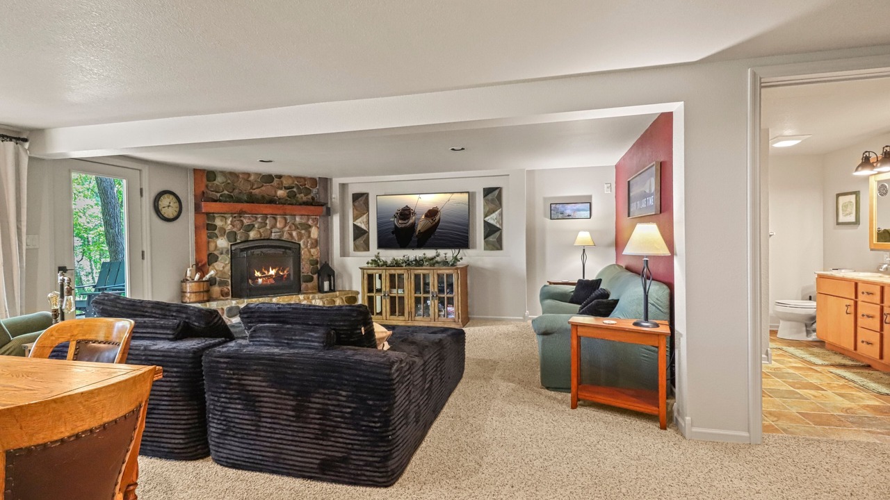 Photo of Livingroom in Boulder Junction