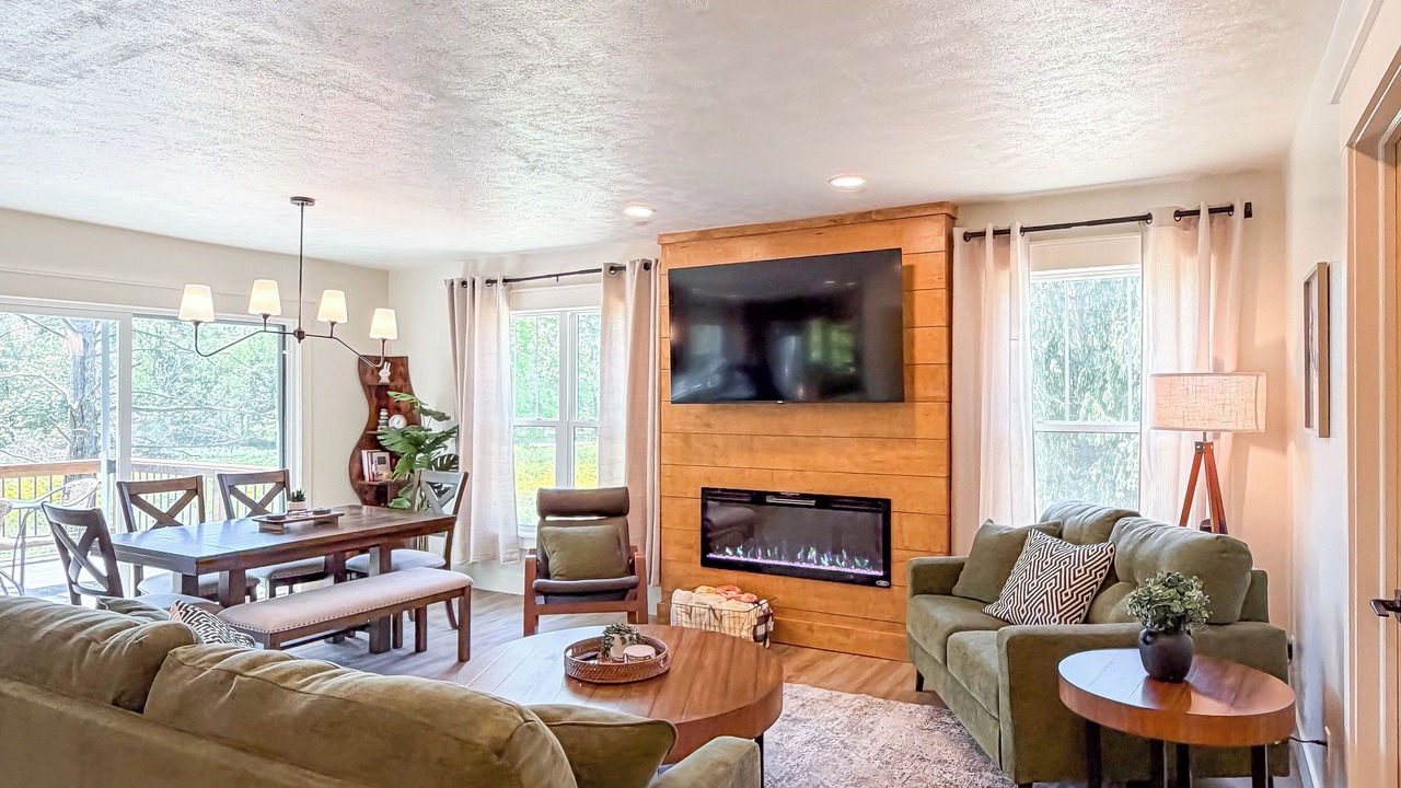 Photo of Livingroom in Marshall
