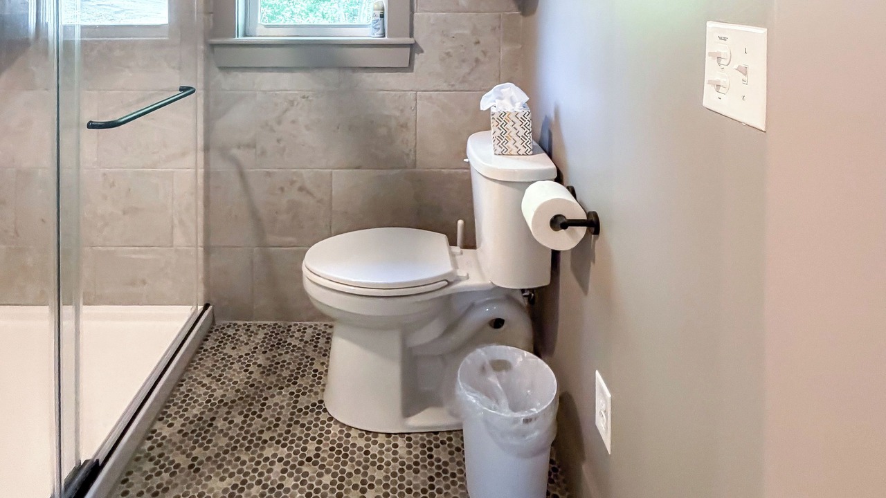 Photo of Bathroom in Marshall
