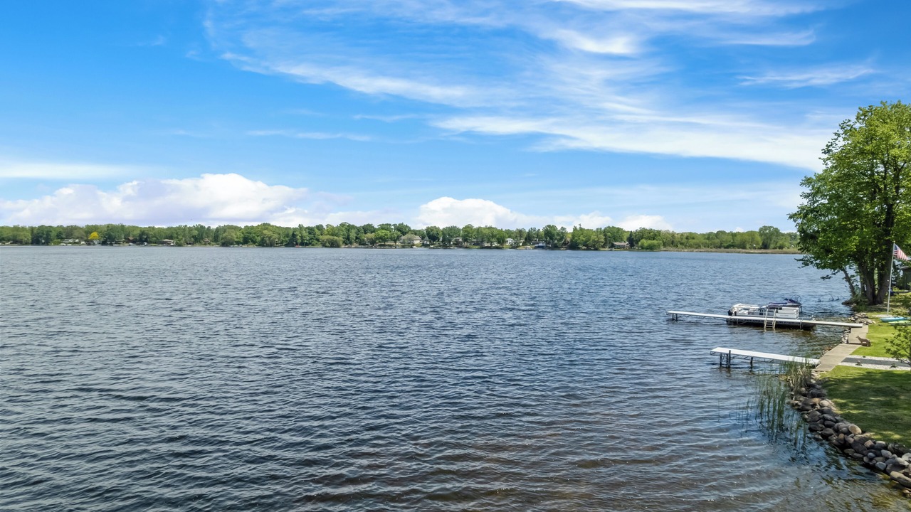 Photo of Others in Wind Lake