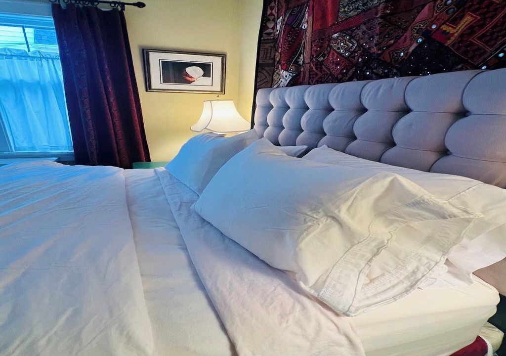 Photo of Bedroom in Shorewood