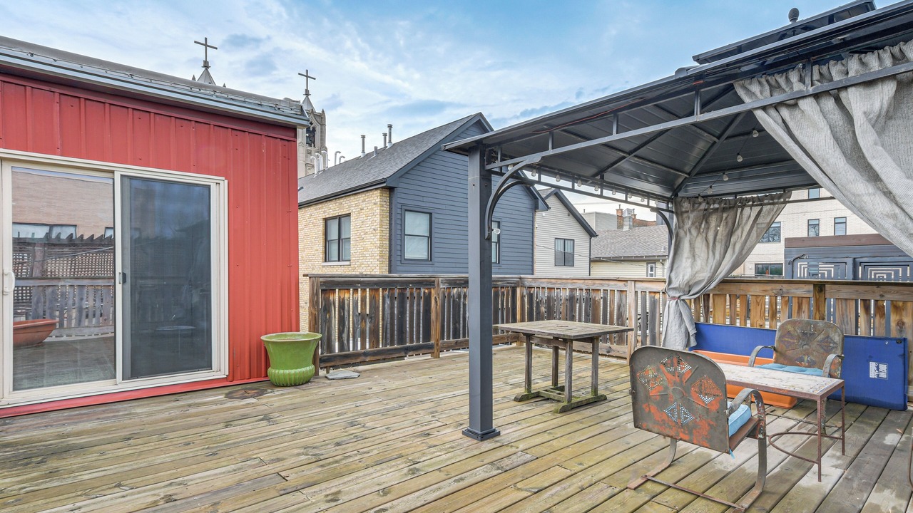 Photo of Outdoor in Bucktown